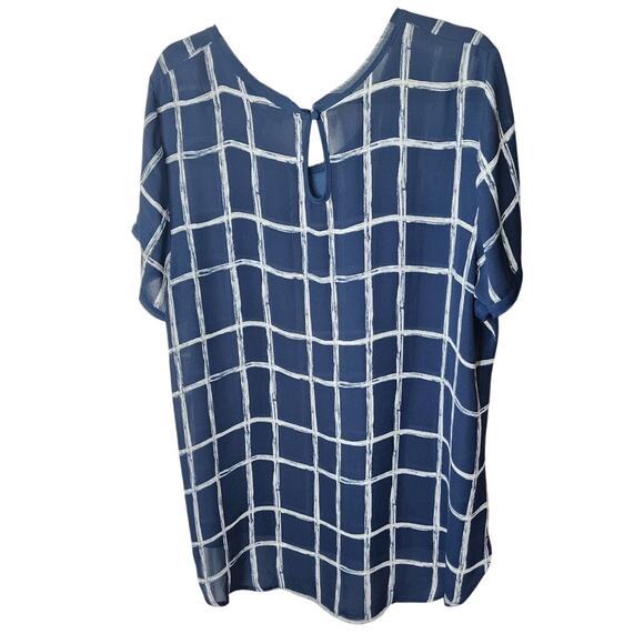 Lane Bryant Navy/White Windowpane Hi/Lo Hem Blouse, Size 18/20, EUC - Picture 2 of 5